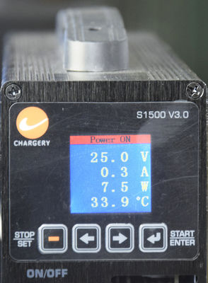 24V 1500W 電動スクーター用の携帯型SMPSドローンバッテリー充電器